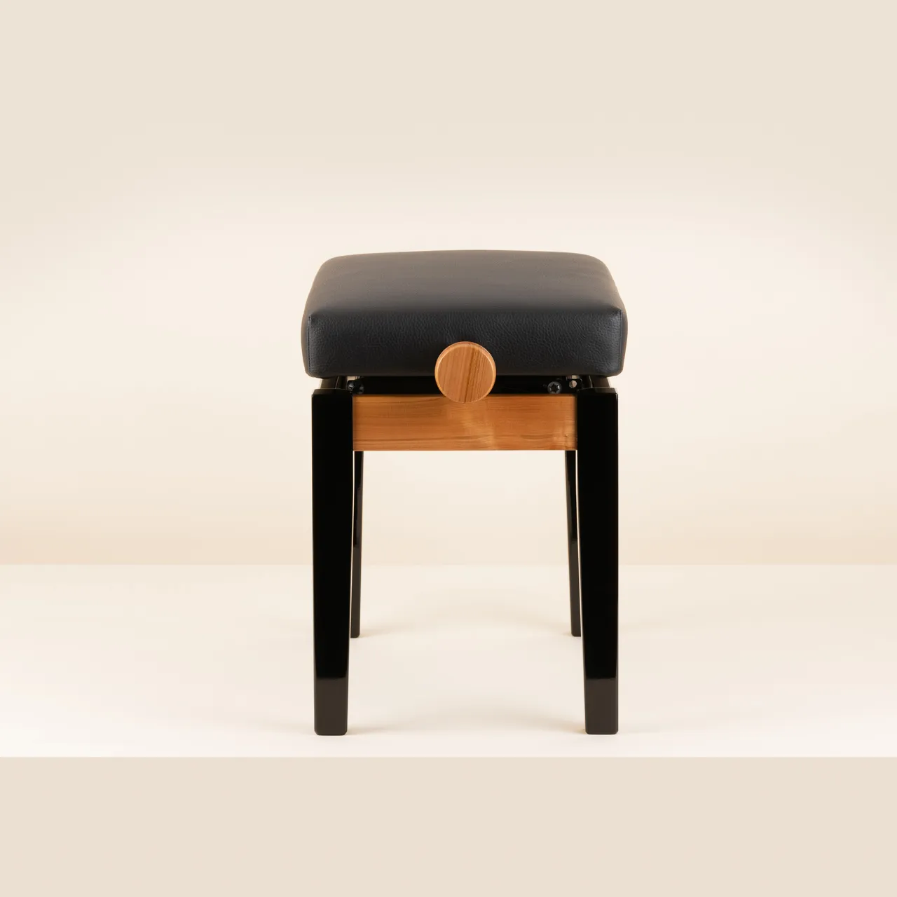 Glissando piano bench accented